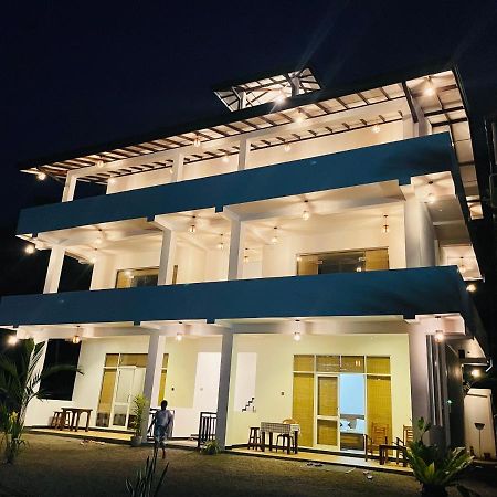 אהנגאמה Dk Zur Einkenr Hotel מראה חיצוני תמונה