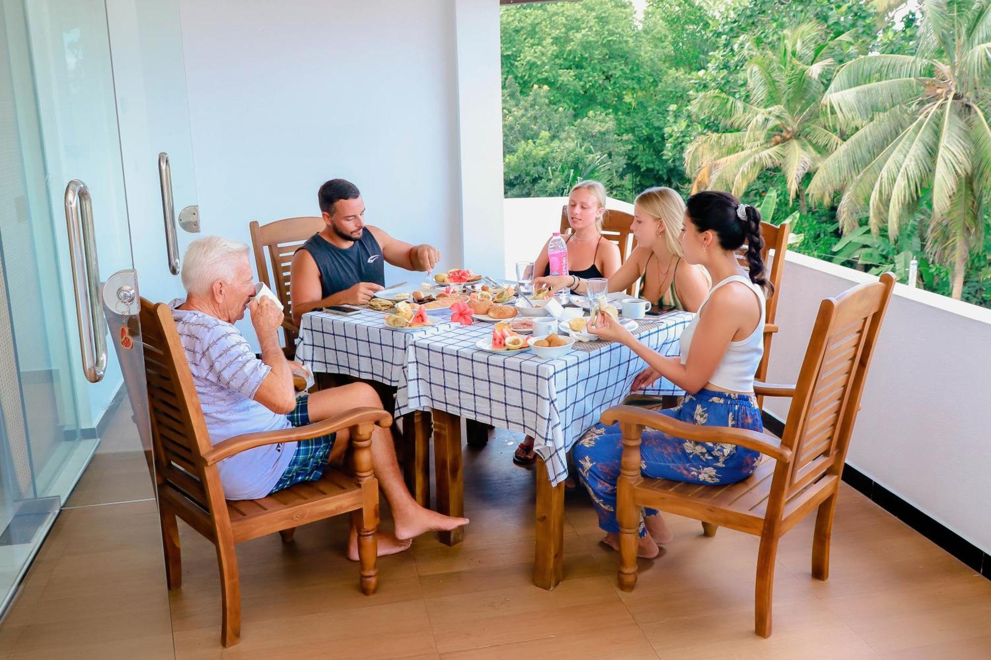 אהנגאמה Dk Zur Einkehr Hotel מראה חיצוני תמונה